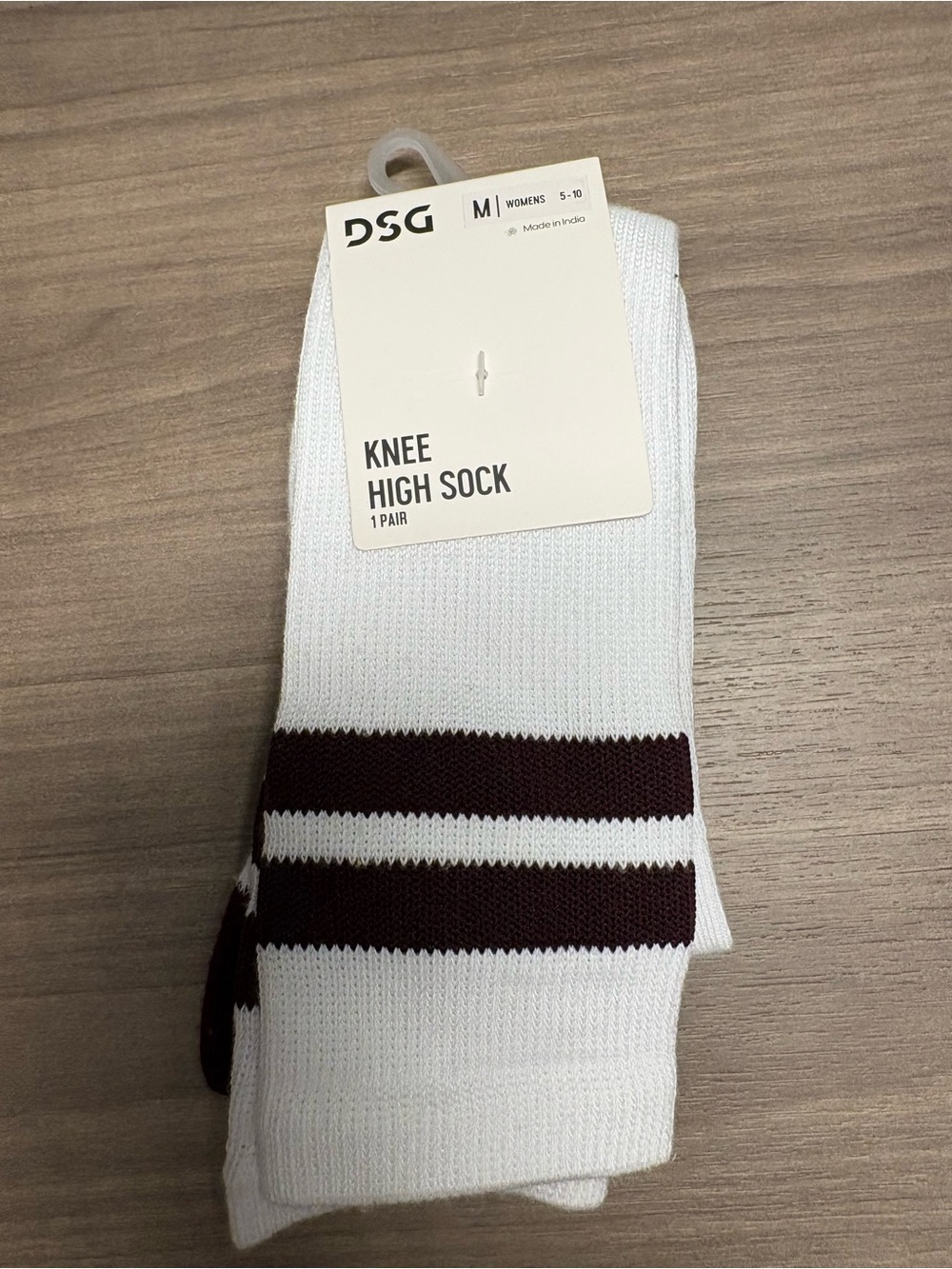 DSG Womens Knee High Socks - White and Burgundy - Size Medium 6-10